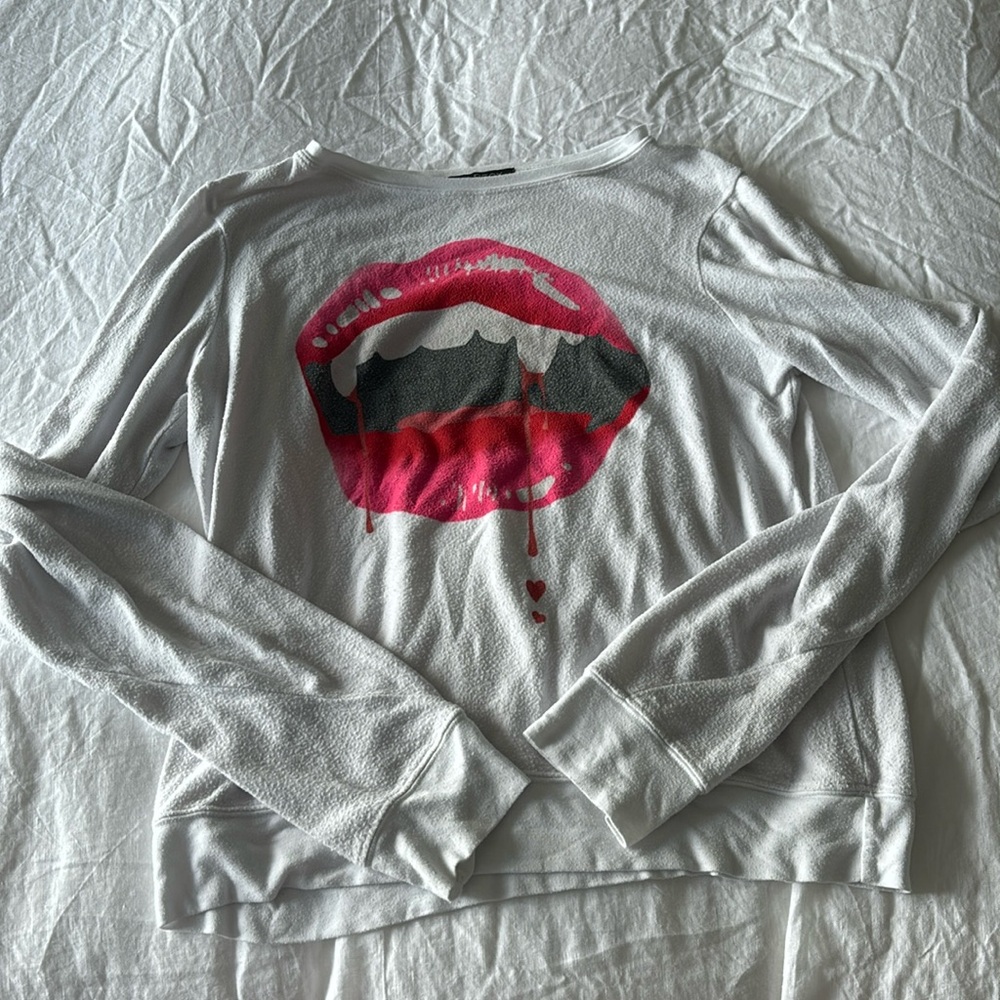 Wildfox lips, long sleeve
